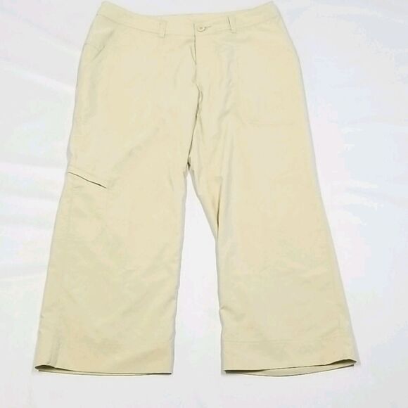 Patagonia Pants Capris Women's Size 8 Light Khaki Pockets Button Zipper Closure - Picture 1 of 7